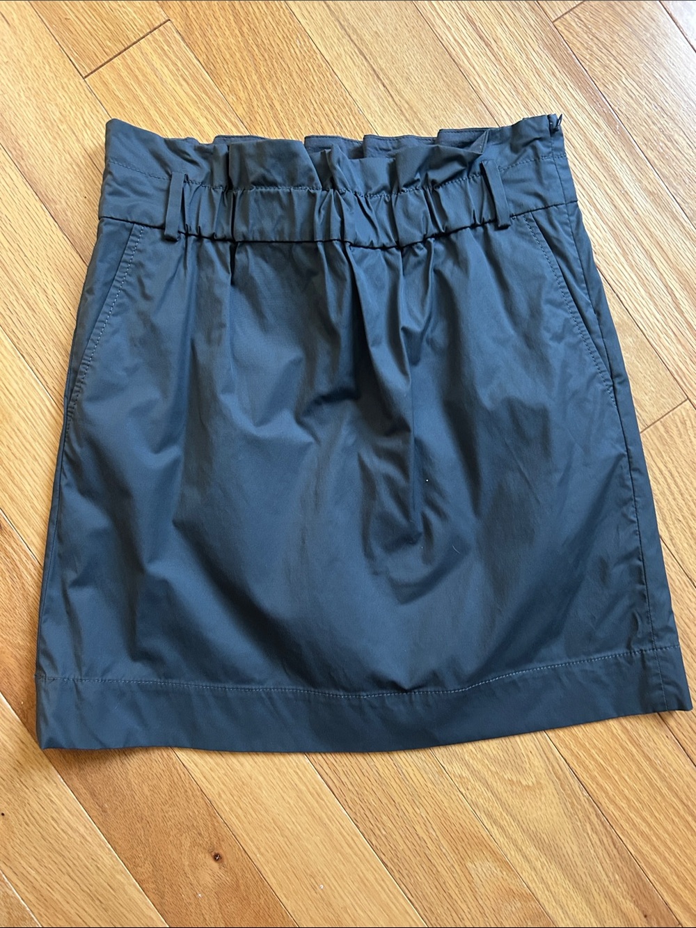 Banana Republic Gray Elastic-Waist Mini Skirt